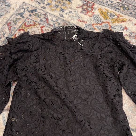 Brand new lace long sleeve express top - Picture 2 of 5